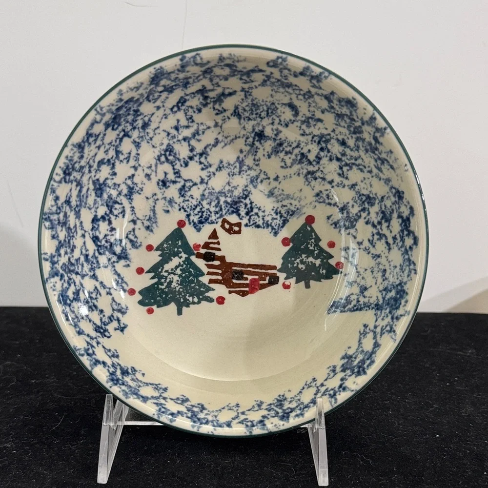 One Ceramic Tienshan Folk Craft "Cabin in the Snow" stoneware bowl, - Picture 1 of 3